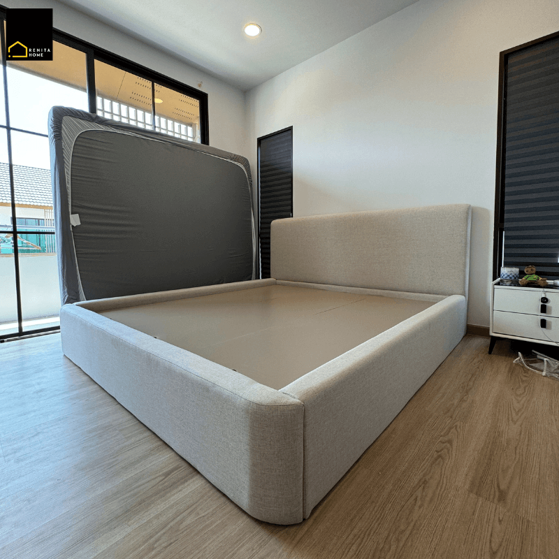 เตียงนอน 5 ฟุต RENITA HOME รุ่น BAILEY สีเทาอ่อน_3